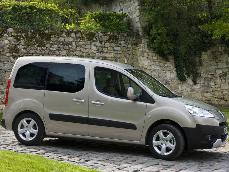 Фото автомобиля Peugeot Partner минивэн